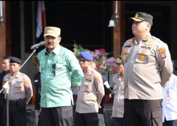 Polres Tanah Laut Gelar Apel Bersama Dilanjutkan Dengan Pembasahan Lahan Rawan Karhutla