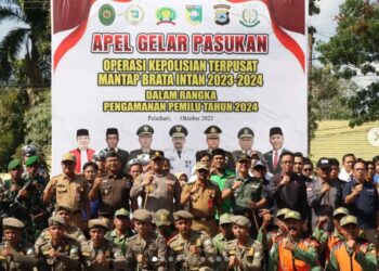 Polres Tanah Laut Laksanakan Apel Gelar Pasukan Operasi Mantap Brata 2023 – 2024