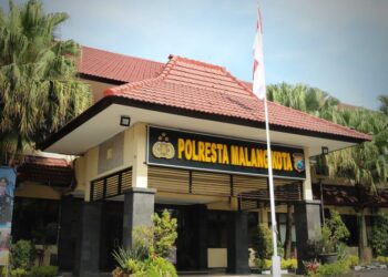 Polresta Malang Kota dan Forkopimda Resmikan Palang Pintu KA dan Pos Penjagaan
