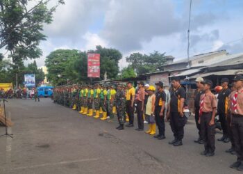 Sinergitas Karya Bhakti Kodim 0833 dan Polresta Malang Kota Wujudkan Lingkungan Sehat