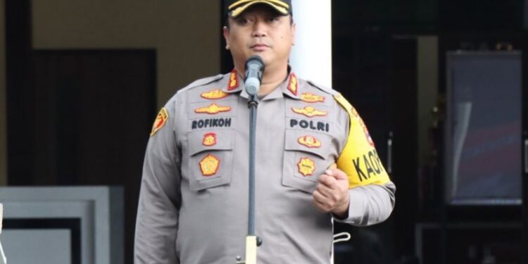 Kapolres Tanah Laut Pimpin Lansung Upacara Sertijab Beberapa Perwira