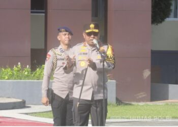 Kapolda Papua Barat Pimpin Apel Perdana, Ingatkan Kesiapan Pengamanan Pemilu 2024