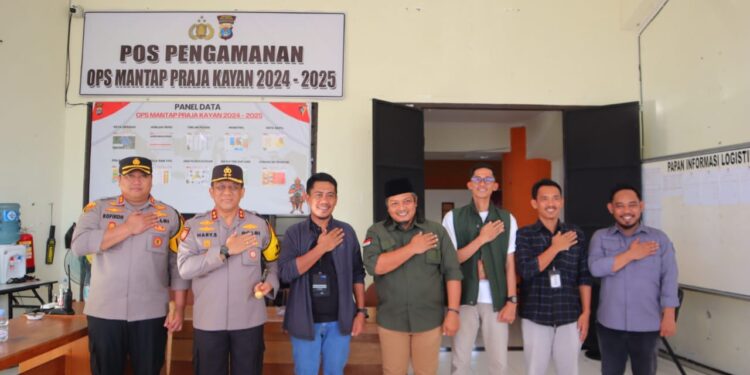 Kapolresta Bulungan Turut Mendampingi Kapolda Kaltara saat Melakukan Pengecekan Gudang Logistik Pemilu