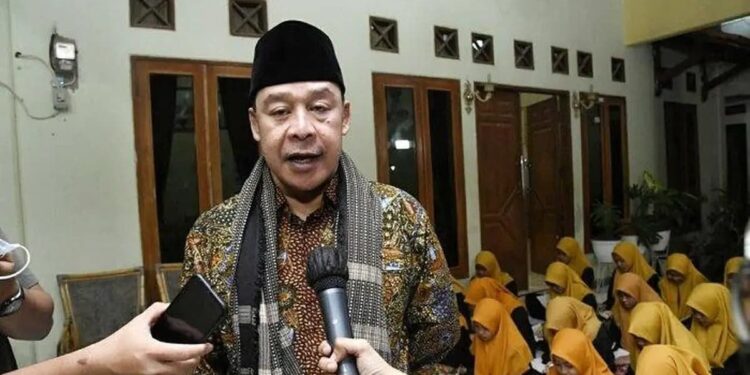 Sesepuh Ponpes Buntet Apresiasi Kapolri yang Sukses Amankan Mudik Lebaran