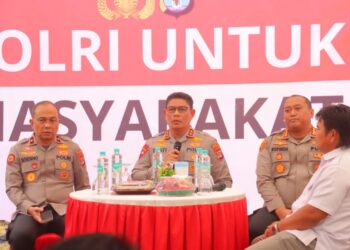 Kapolresta Bulungan Turut Mendampingi Kunjungan Kapolda Kaltara di Perbatasan Berau–Bulungan, Bagikan Bansos Bersama Bhayangkari