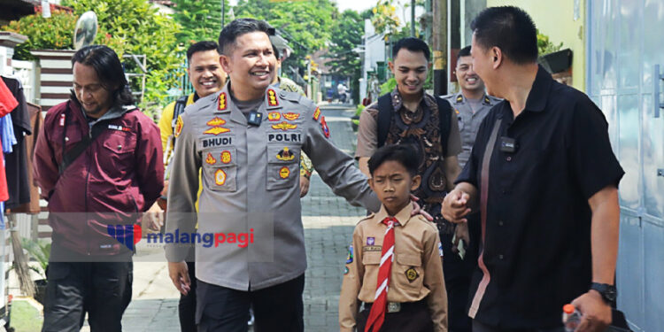 Kisah Persahabatan Seorang Bocah dengan Kombespol Budi Hermanto