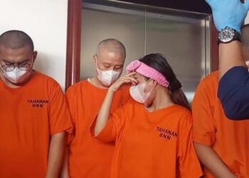 BNN Sita Ribuan Happy Water Kamuflase Minuman Energi Dari Apartemen Ancol Yang Jadi Dapur Narkoba, 