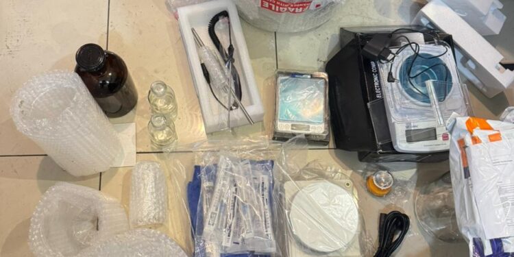 Gerak Cepat Polda Metro Jaya Bongkar Clandestine Lab Etomidate, Cegah Peredaran 15 Ribu Vape Narkotika