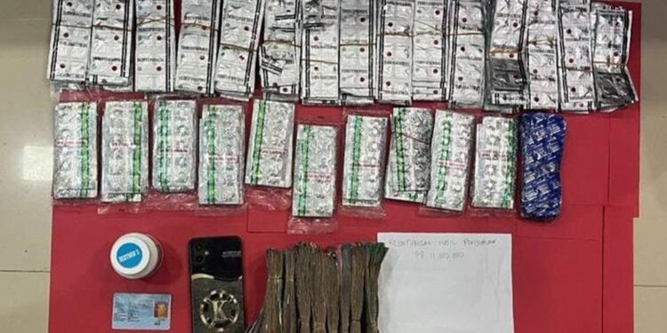 Blogger Polri : Polda Metro Bongkar Peredaran 4.395 Obat Berbahaya tanpa Izin Edar di Jagakarsa, 1 Orang Turut diamankan