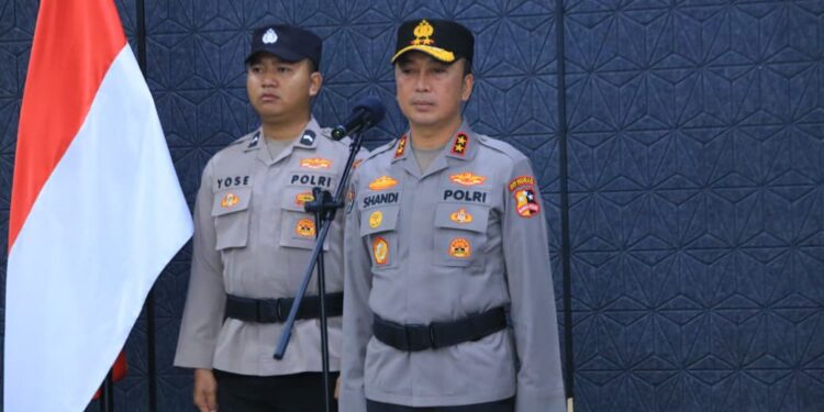 Kadivhumas Polri Pimpin Upacara Kenaikan Pangkat 25 Personel Divisi Humas