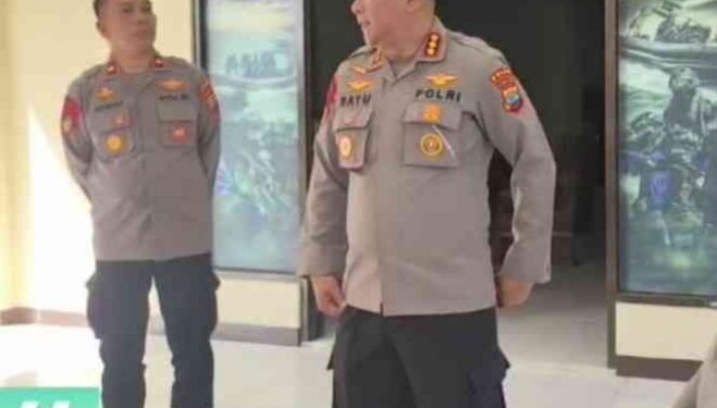 Blogger Polri : Jumat Berkah Polairud Polda Sulut, Dirpolairud Bagikan Bantuan Langsung ke Warga